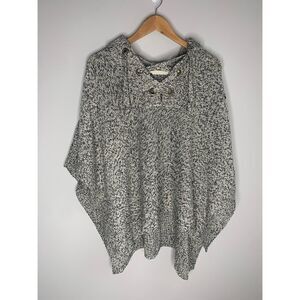 NEW Francesca’s Alya hoodie poncho 